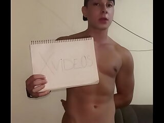 In this verification video, a young gay man showcases his sexual prowess. Watch as he confidently displays his assets and engages in steamy, explicit acts, all while ensuring his authenticity.